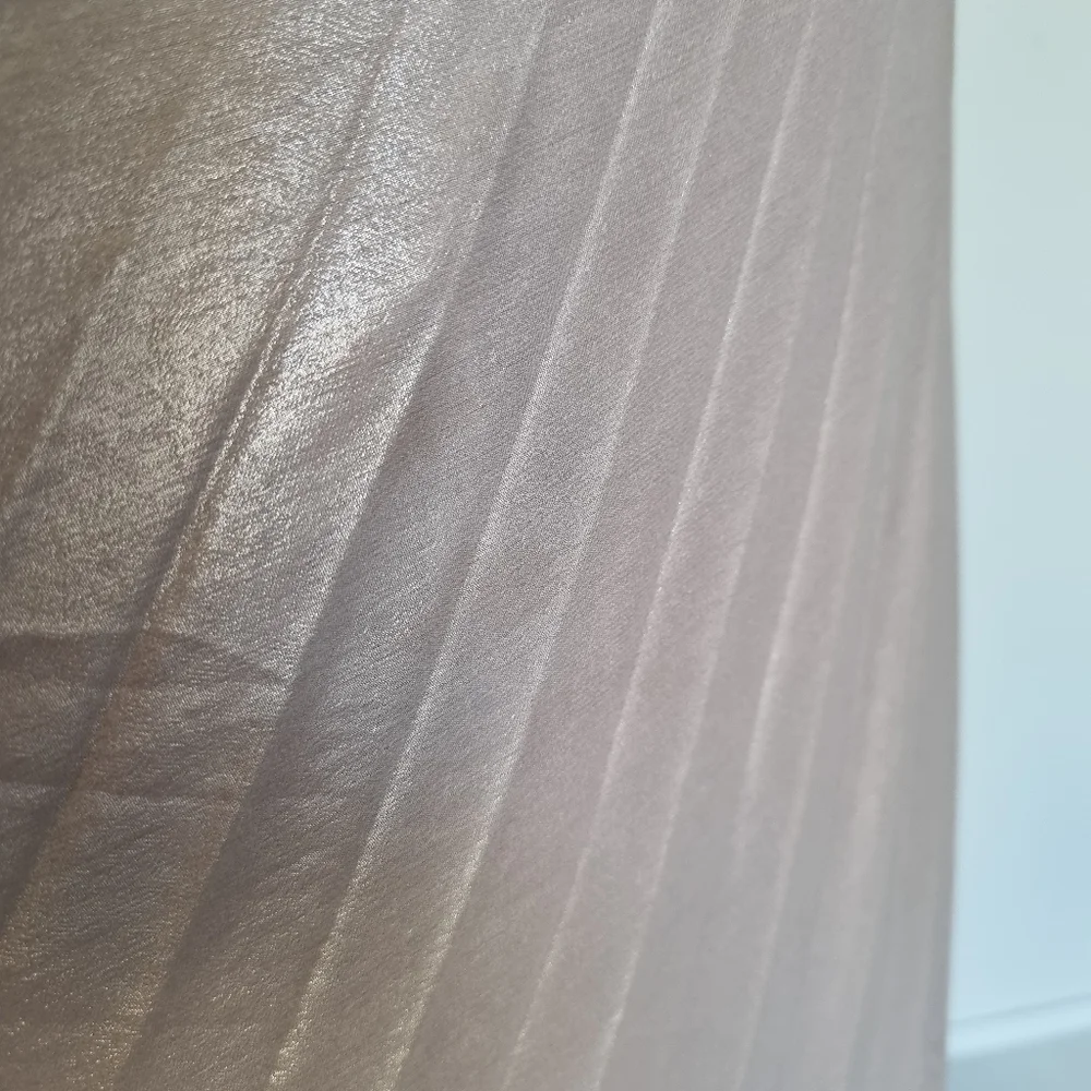 Forever New Metallic Beige Pleated Midi Skirt fits Size 14 - Picture 8 of 9